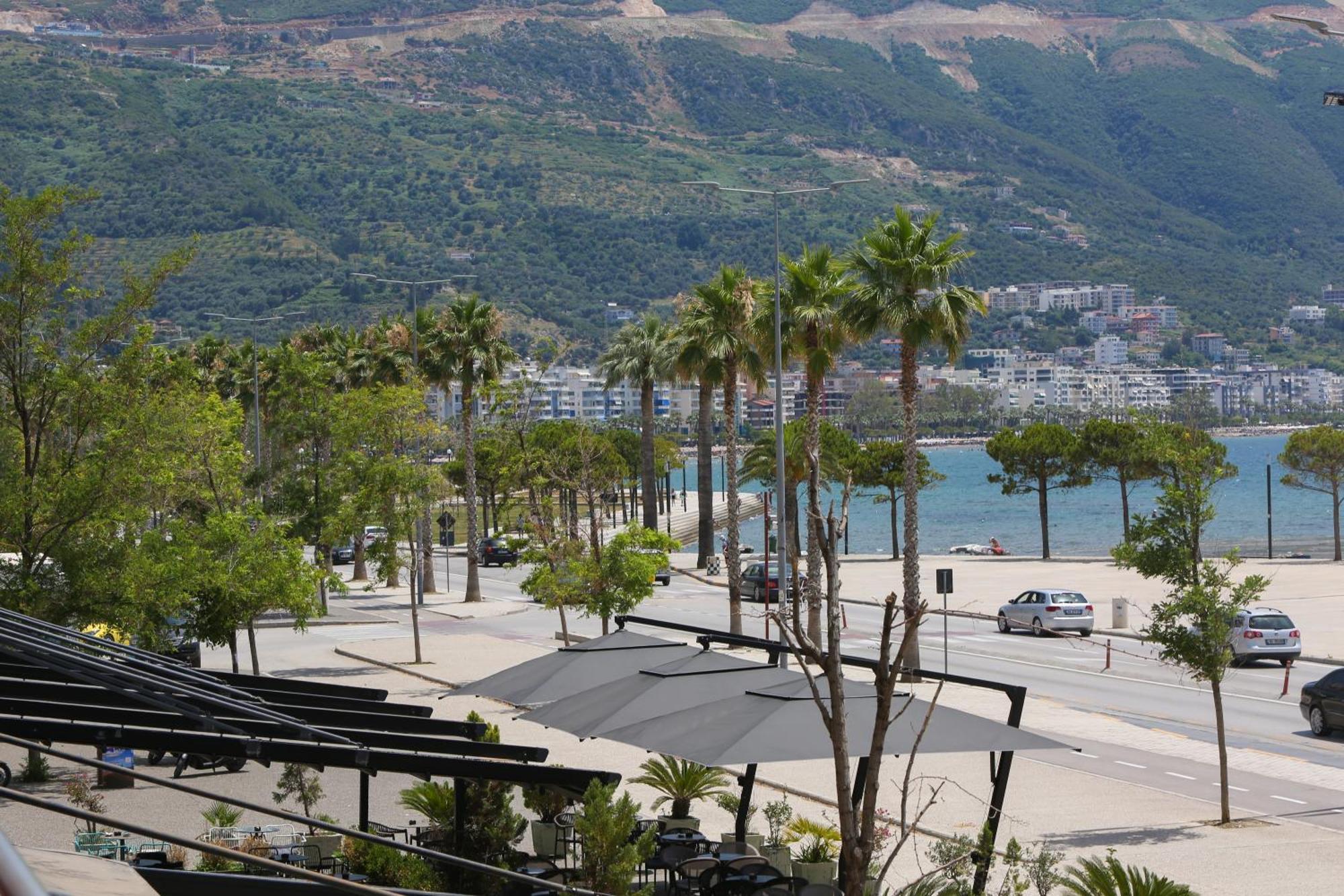 Hotel Brooklyn Vlorë Exteriér fotografie