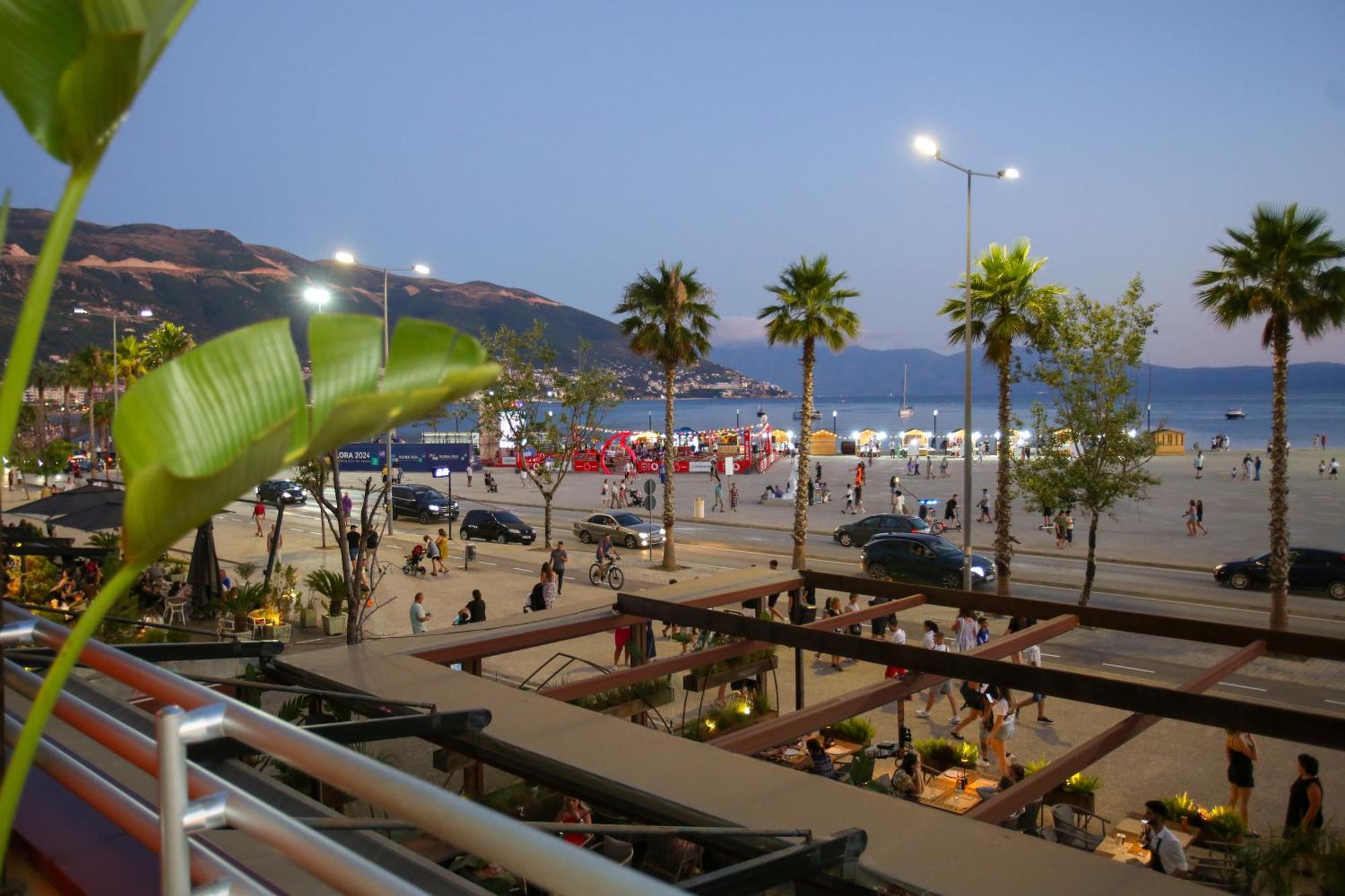 Hotel Brooklyn Vlorë Exteriér fotografie