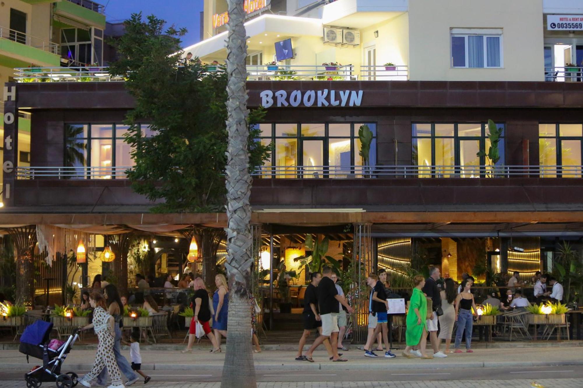 Hotel Brooklyn Vlorë Exteriér fotografie